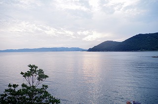 学院島 海岸から撮影した瀬戸内海